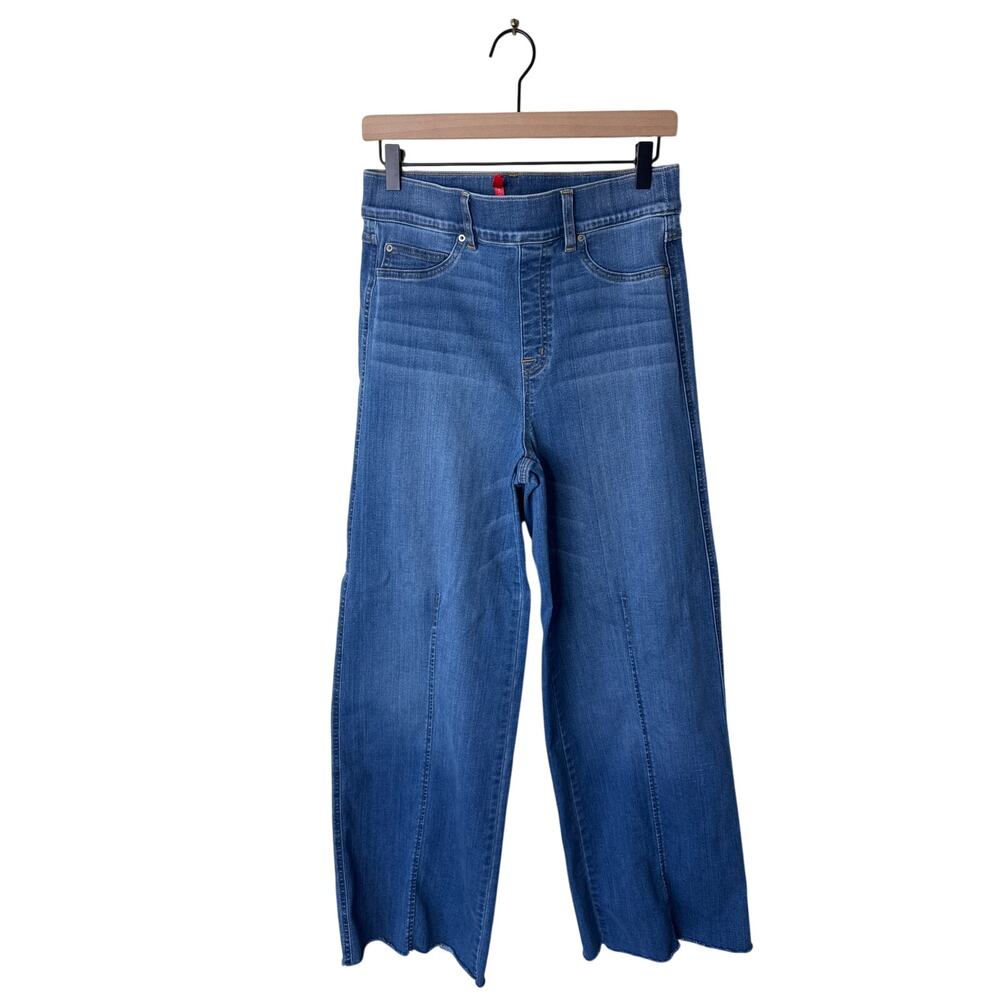SPANX Seamed Front Wide Leg Pull On Denim Jeans Frayed Hem Medium Vintage Indigo